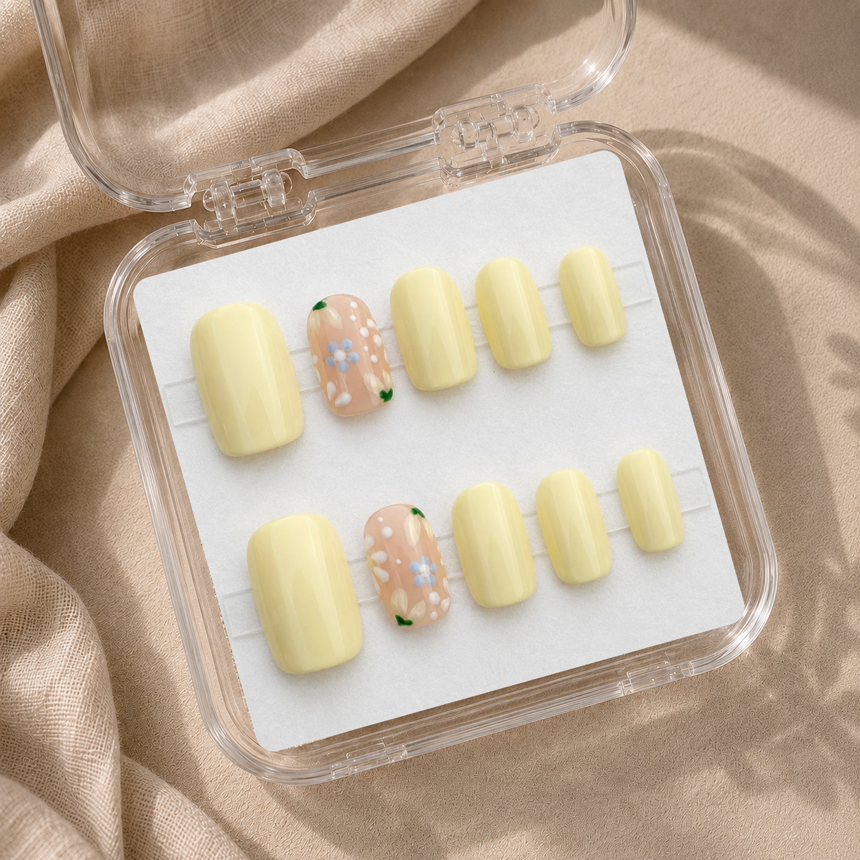 Lemon Blossom – Jaune pastel & fleurs délicates – Amande