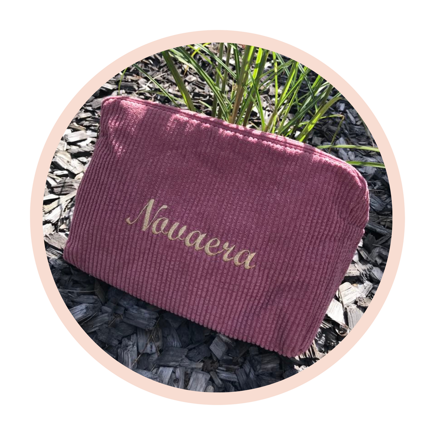 Trousse de rangement brodée Novaera